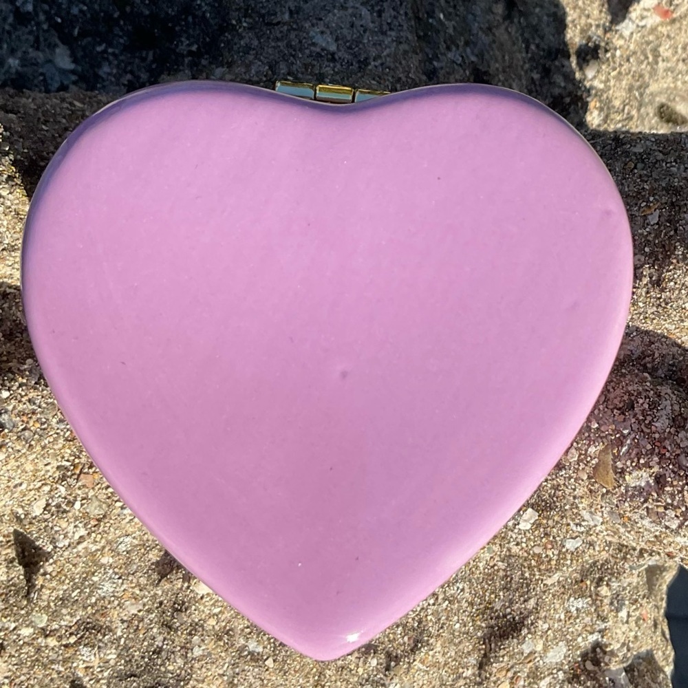 Heart Shaped Trinket Box Hinged Jewelry Gift Box Pink Ceramic Dish with Lid 3” - Picture 3 of 6